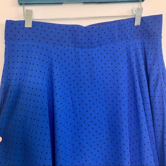 Torrid blue polka dot mini skirt - Picture 8 of 12